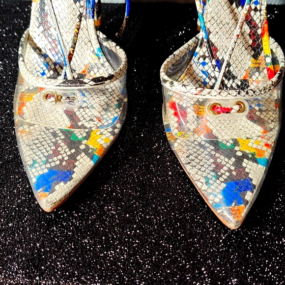 JLO Shoes - Picture 2 of 5